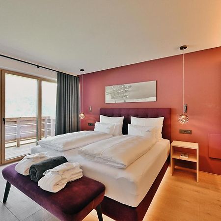 Chalet Hohe Welt - Luxury Apartments Lech Extérieur photo