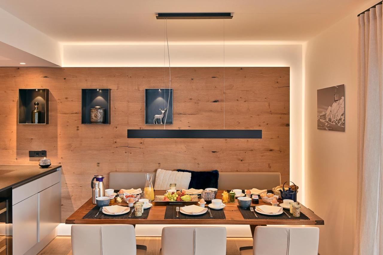 Chalet Hohe Welt - Luxury Apartments Lech Extérieur photo